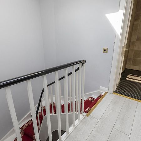 Gorgeous 4 Bedrooms Apartment Near Hyde Park And Oxford St London Luaran gambar