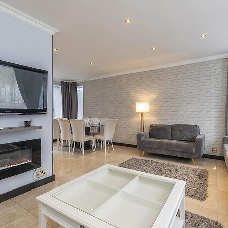 Gorgeous 4 Bedrooms Apartment Near Hyde Park And Oxford St London Luaran gambar