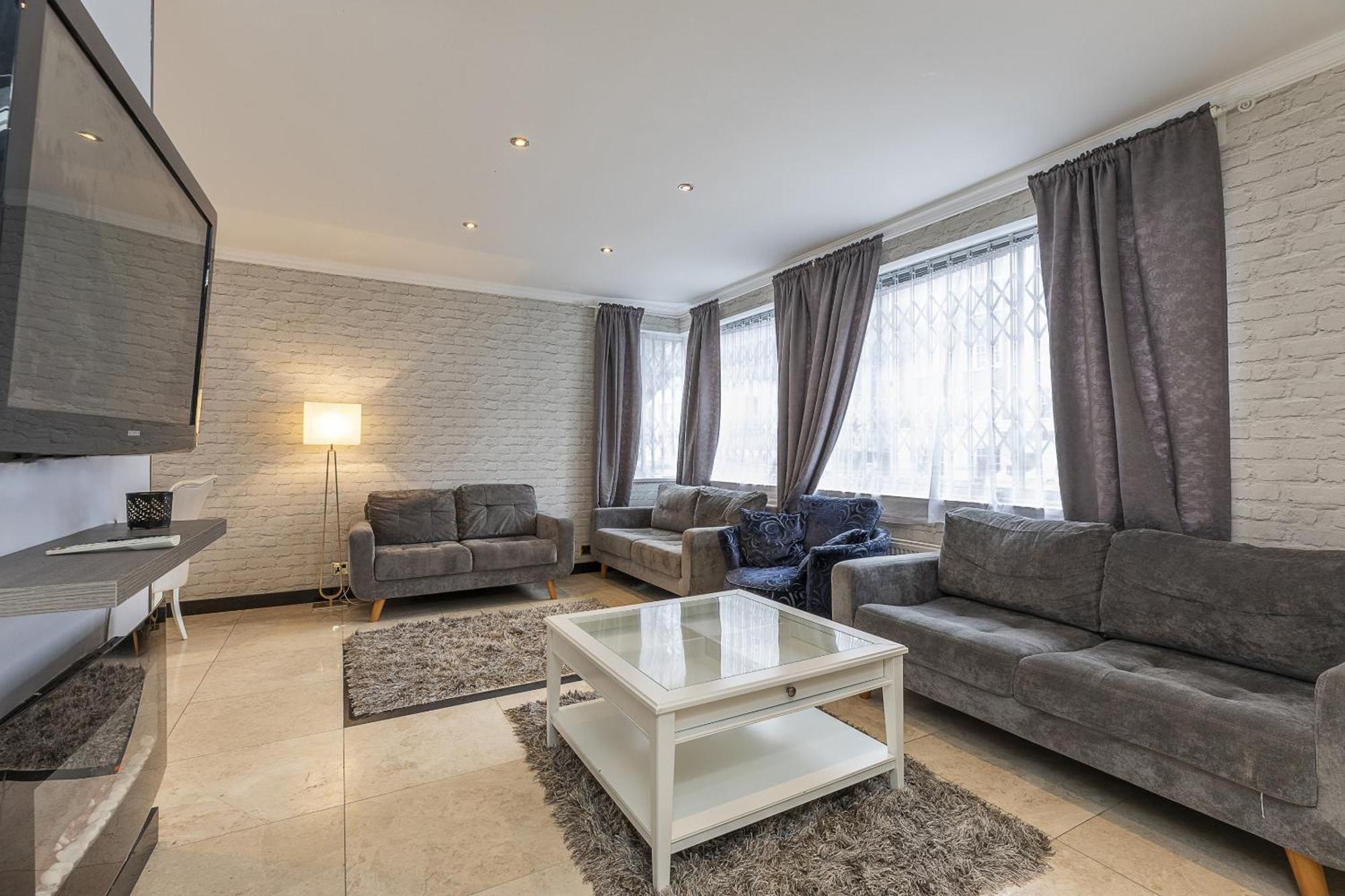 Gorgeous 4 Bedrooms Apartment Near Hyde Park And Oxford St London Luaran gambar