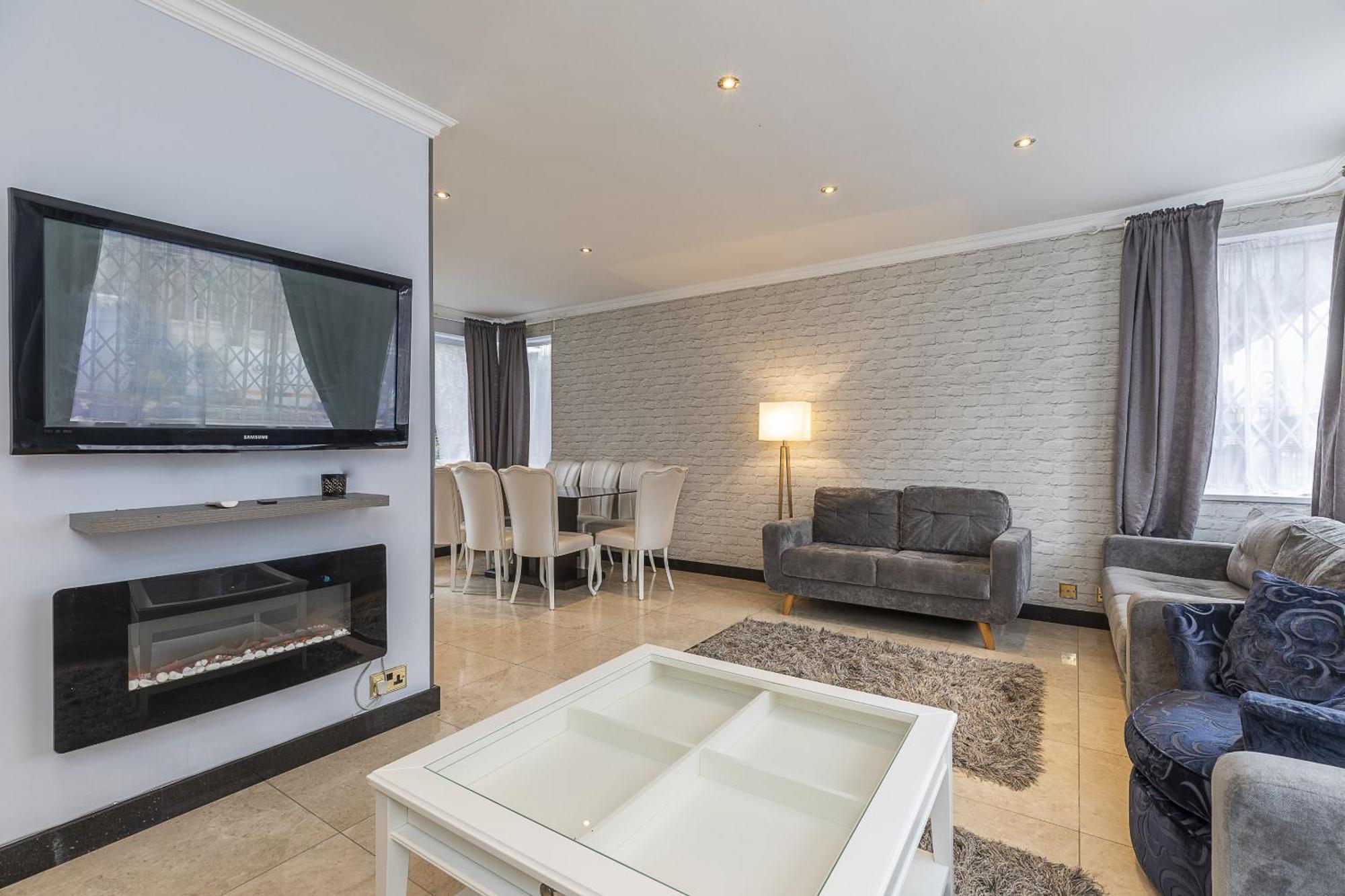 Gorgeous 4 Bedrooms Apartment Near Hyde Park And Oxford St London Luaran gambar
