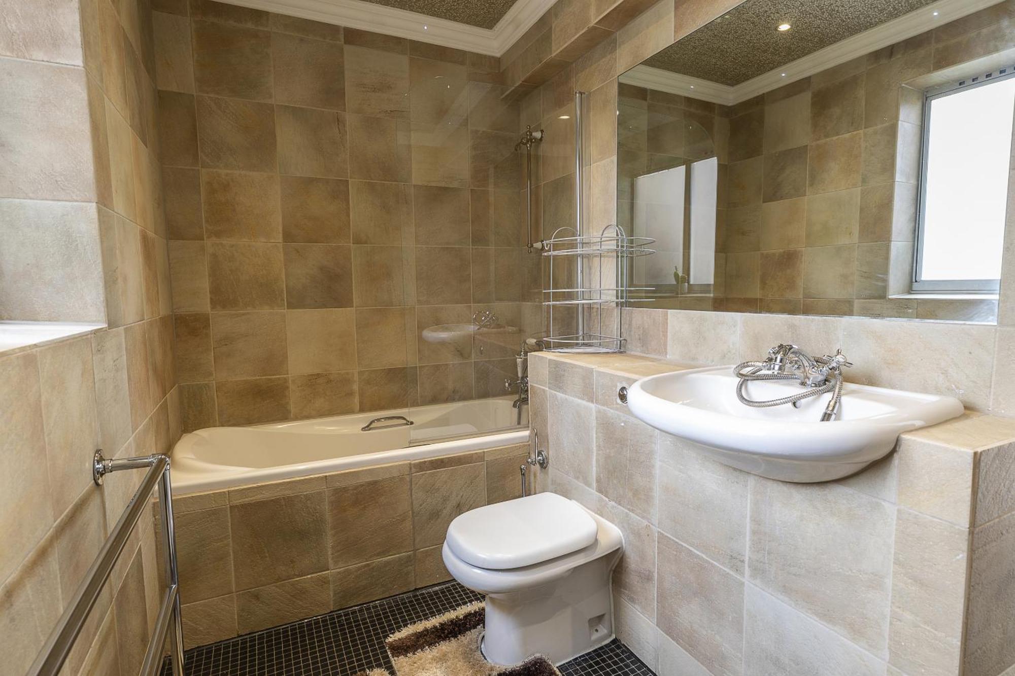 Gorgeous 4 Bedrooms Apartment Near Hyde Park And Oxford St London Luaran gambar